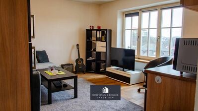 Sanierte Altbauwohnung mit Südausrichtung im 1. OG - 46 m², 2 Zimmer in zentraler Stadtlage
