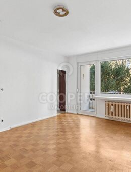 Sehr ruhige 2-Zimmer Erdgeschosswohnung mit Balkon - Berlin