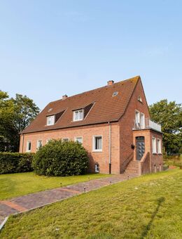 Renovierte Doppelhaushälfte in zentraler Wohnlage von Aurich! - Aurich