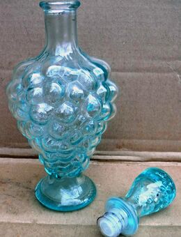 Glasflasche, Karaffe in Weintraubenform - Dresden