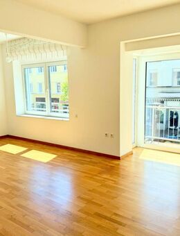 EINZUGSBEREIT: BARRIEREFREIE WOHNUNG IN LETMATHER FUSSGÄNGERZONE !!! - Iserlohn