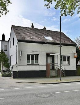 Freistehendes Dreifamilienhaus (3 Eigentumswohnungen) in Recklinghausen provisionsfrei zu verkaufen! - Recklinghausen