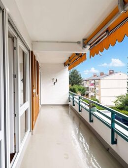 Schöne 2-Zimmer-Wohnung mit großem, sonnigem Balkon - Krailling
