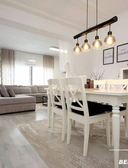 BERK Immobilien - Top gepflegtes ZFH mit gemütlichem Garten in schöner Lage von Laufach - Laufach