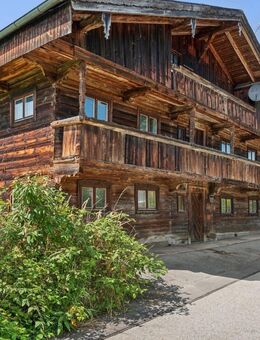 Historisches Bauernhaus mit genehmigtem Neubauprojekt - Denkmal trifft moderne Wohnvision in Valley - Valley