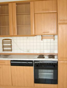 Ideale Singlewohnung -Laminat, separate Wohnküche, Fahrstuhl, Balkon in Südausrichtung - Werneuchen