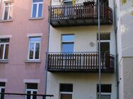 Objekt-Nr.: 11024 - vermietete 2-Zimmer-ETW im 1.OG mit Wanne, Balkon und 2 Abstellräumen zentrumsnah in Plauen - Plauen