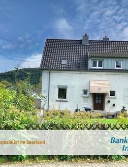 Modernisiertes Einfamilienhaus mit großem Garten, Carport und Pool in St. Ingbert - Sankt Ingbert