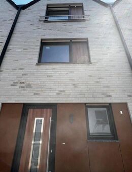 Charmantes Reihenmittelhaus mit Garten, Terrasse großzügige Wohnfläche ca. 120 m² - Münster