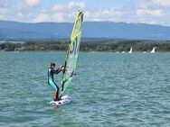 Surfbrett mit zwei Segeln - Rostock Brinckmansdorf