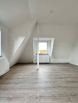 Frisch sanierte 4-Zimmerwohnung in schöner Lage von Bremen-Walle - Bremen