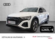 Audi Q8, 50 S line Stadt Tour Optik, Jahr 2023 - Hofheim (Taunus)