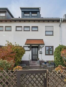 Gepflegtes Reihenmittelhaus mit Garten und Garage in Dinkelsbühl - Dinkelsbühl