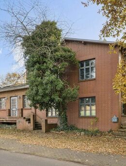 Die Alte Meierei in Weddelbrook bietet viel Raum für Ihre Ideen - Wohnen, Gewerbe oder Büro - Weddelbrook