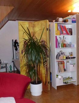 1 Zimmerdachgeschossappartment - Weißenburg (Bayern)