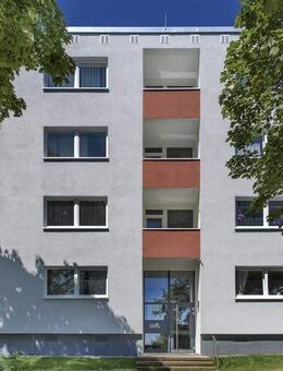 Wir renovieren für Sie! Helle 4-Zimmer-Wohnung mit Balkon in Kreuztal - Kreuztal