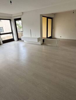 Großräumige 3,5 Zimmer Wohnung in ruhiger Wohnlage von Vallendar - Vallendar