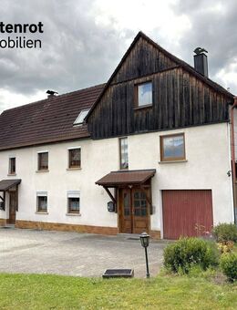 "Viel Platz für alle" Zweifamilienhaus mit 8,5 Zimmern und knapp 248 m², im Herzen Reichenschwands - Reichenschwand