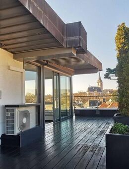 Über den Dächern der Stadt / Penthousewohnung voll klimatisiert mit großer Terrasse in Citylage - Oberursel (Taunus)