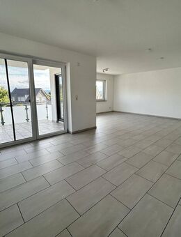 Moderne 2,5 Zimmer Wohnung mit Balkon in zentraler Lage von Steißlingen! - Steißlingen