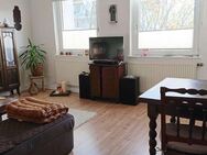 Komfortable 2-Zimmer-Altbau-Wohnung im Zentrum, nahe der Haltestelle 'Brühl Mitte', bezugsfrei! - Brühl (Nordrhein-Westfalen)