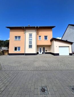 319 m² Wohnkomfort pur: Großzügiges, zeitloses EFH mit Wohlfühlambiente und zeitgemäßer Wärmepumpe - Winnweiler