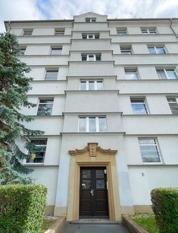 ** Modernisierte Dachgeschosswohnung mit Galerie ** - Dresden