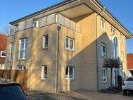 +++ 3 Zimmer Oberwohnung inkl. EBK mit Balkon in Cloppenburg - Cloppenburg