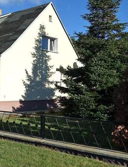 Kompaktes Einfamilienhaus mit Fernblick - Baruth (Mark)