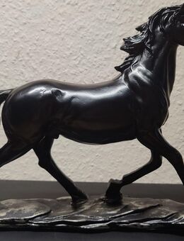 Pferd Figur Majestätisch Pferde Statue Dekoration Ornament Skulptur Büro Dekor - Halle (Saale)