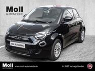 Fiat 500E, E Action &Winter Paket, Jahr 2023 - Köln