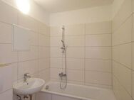 Wohnung mit Ausblick - Halle (Saale)