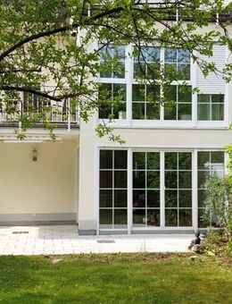 Gehobene 4-Zimmer-Gartenwohnung auf 2 Ebenen in TOP-Lage am *Waldtruderinger Forst* in Waldtrudering - München