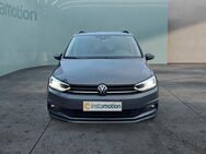 VW Touran, 2.0 TDI Highline Black Style DIGITAL PRO 18 CONNECT ASSISTENZ, Jahr 2024 - München