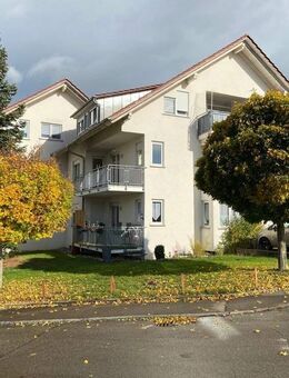 Gepfl. 4-Zi.-OG-Mietwohnung in BL-Dürrwangen im 6-Fam.-Haus in sonniger Aussichtslage - Balingen