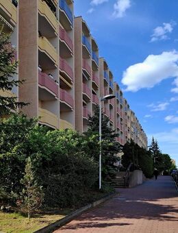 Schicke moderne 3-Raum Wohnung mit Balkon, rechtselbisch - Meißen