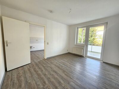 Im Erdgeschoss: 2-Zimmer-Wohnung mit Balkon