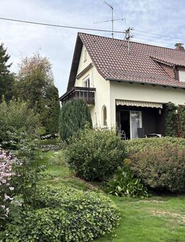 Familienfreundliches, sehr gepflegtes Haus mit großem Grundstück - Erolzheim