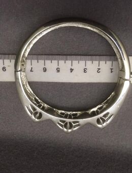 ARMBAND MIT SCHNAPPVERSCHLUSS - Großostheim