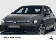 VW Golf, 1.5 l GTE eHybrid OPF, Jahr 2022 - Düsseldorf