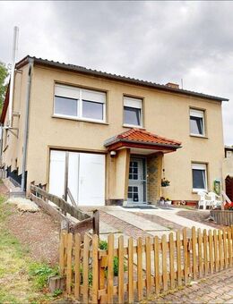 PROVISIONSFREI: Charmantes Einfamilienhaus in Goldschau, sofort bezugsfertig - Osterfeld