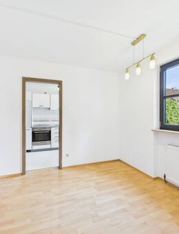 Hell und schön - Terrassenwohnung mit Gartenanteil - Neumarkt (Oberpfalz)
