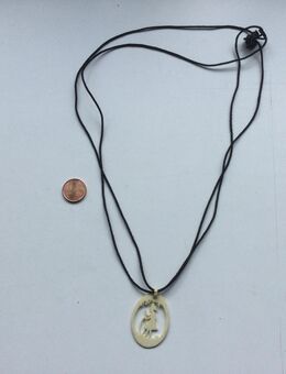 Vintage Halskette Unisex Geschnitzt 1920er Jahre - Fulda
