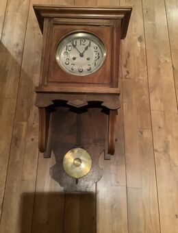 Regulator mit Schlagwerk - Aachen