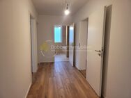 Sofort bezugsfrei helle 4-Zi.-Wohnung mit Terrasse/Garten - Gaildorf