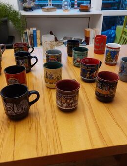 Schöne Weihnachtsglühweintassen 20 Stück zu verkaufen - Witten