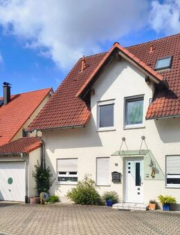 Doppelhaushälfte - Familientraum im Grünen - Hockenheim