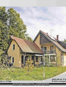 1-2. Familien-Haus mit Nebengebäude - Heroldsbach