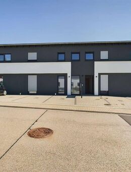 Moderne Erdgeschosswohnung mit Balkon - vermietetes Investment oder späteres Zuhause - Idar-Oberstein