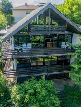 MANNELLA *Licht.Natur.Rückzugsort.* Einfamilienhaus mit möglicher Einliegerwohnung und eigenem Wald. - Neunkirchen-Seelscheid